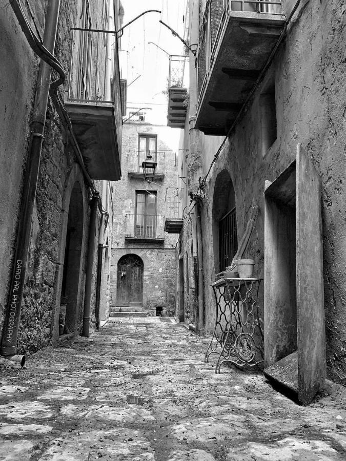 B&B Borgo Antico Πιάτσα Αρμερίνα Εξωτερικό φωτογραφία